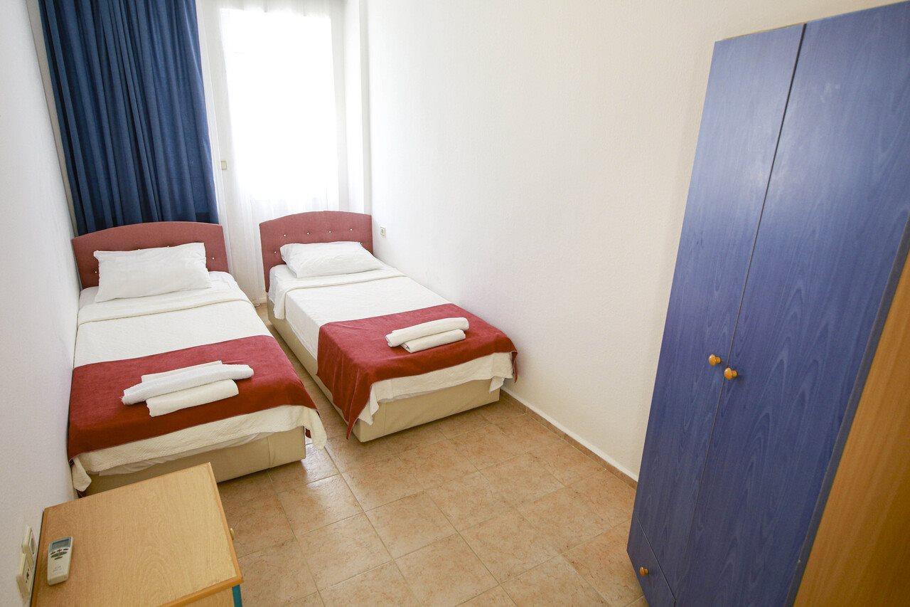 Zeybek Hotel Turunc Exterior photo