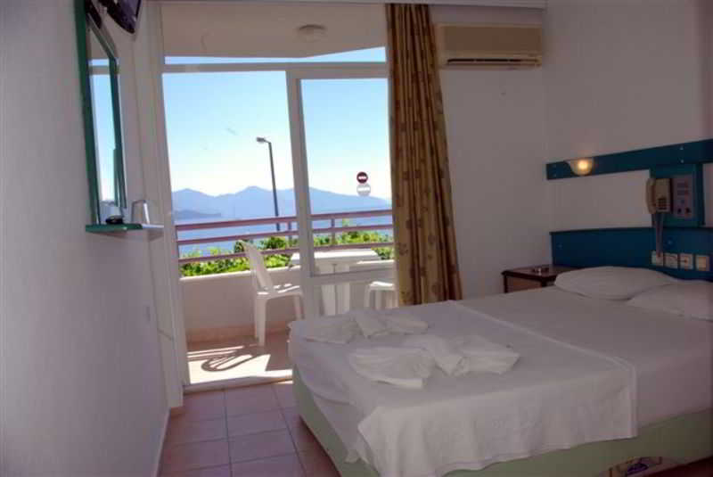 Zeybek Hotel Turunc Exterior photo
