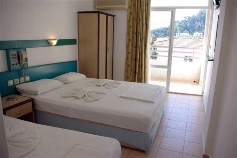 Zeybek Hotel Turunc Exterior photo